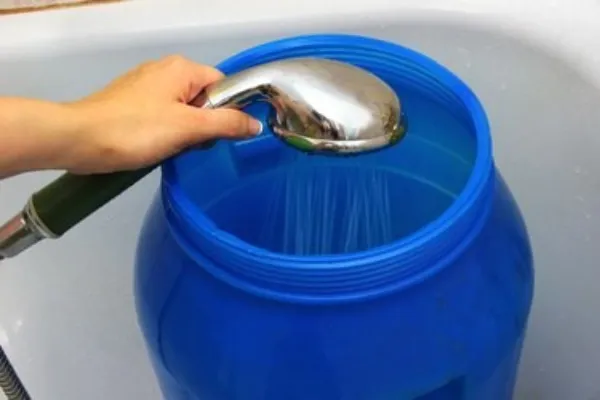 بوی بشکه پلاستیکی