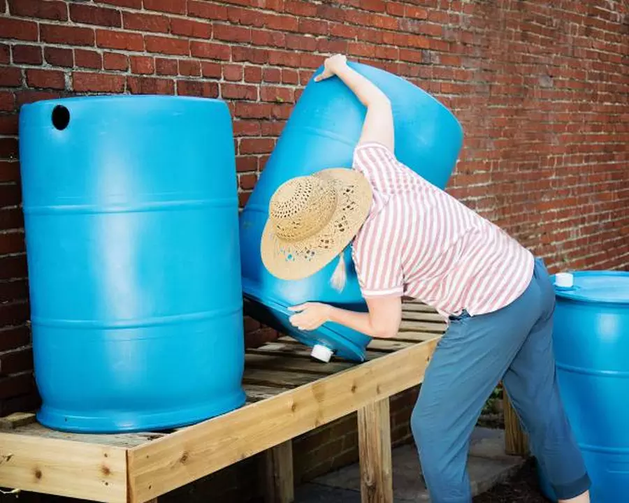 تست بشکه پلاستیکی